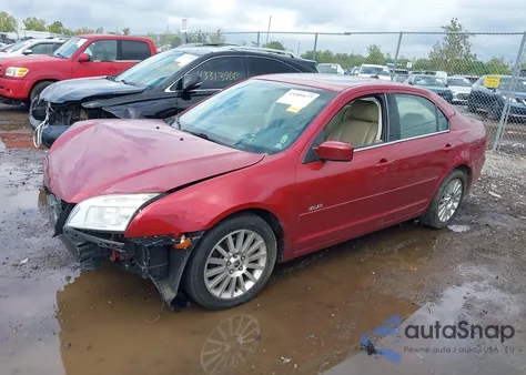 2007 Mercury Milan V6 Premier z USA, uszkodzony, nr VIN 3MEHM08177R648819